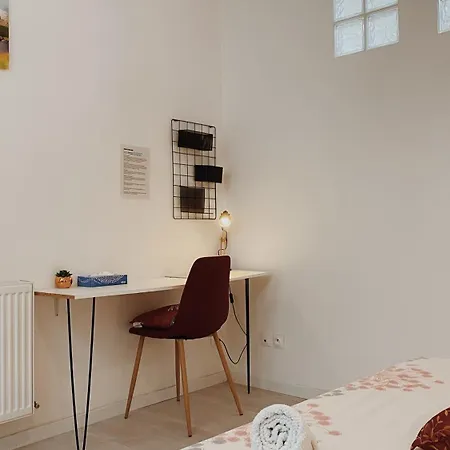 Kwatera prywatna La Maison D'angelique - Coliving - Gare De Niort