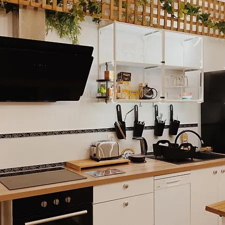 La Maison D'angelique - Coliving - Gare De Kwatera prywatna