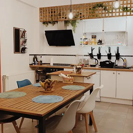 La Maison D'angelique - Coliving - Gare De Homestay szállás *