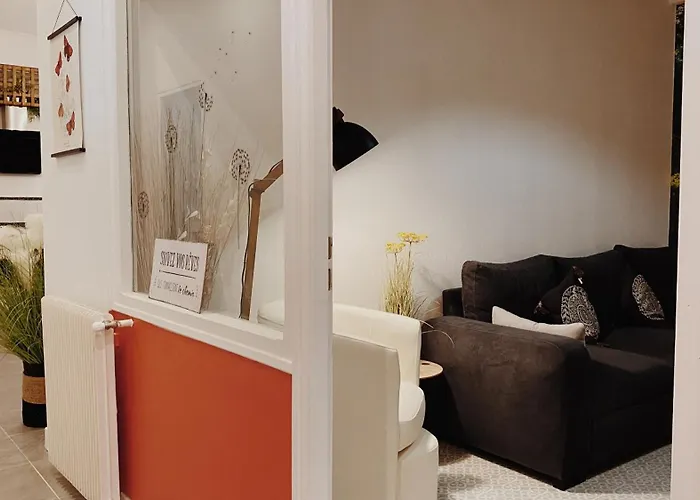 民宿 La Maison D'angelique - Coliving - Gare De 尼奥尔