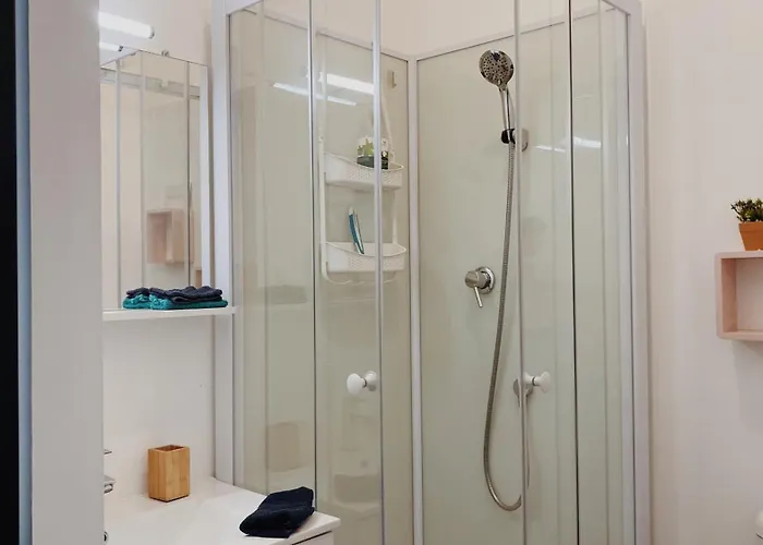 La Maison D'angelique - Coliving - Gare De 尼奥尔