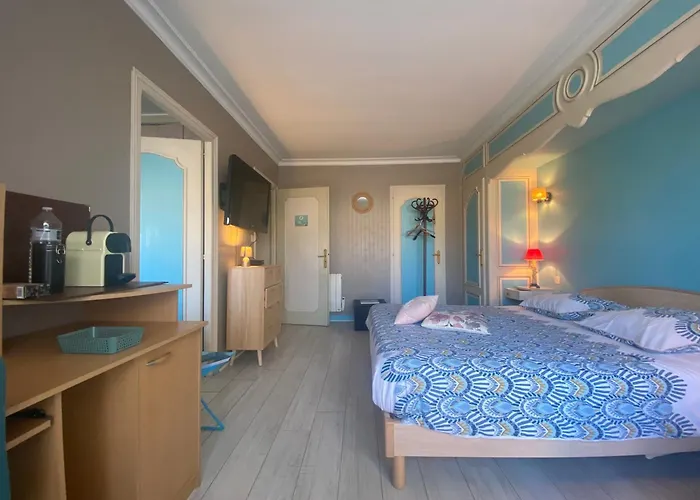 民宿 La Maison D'angelique - Coliving - Gare De 尼奥尔