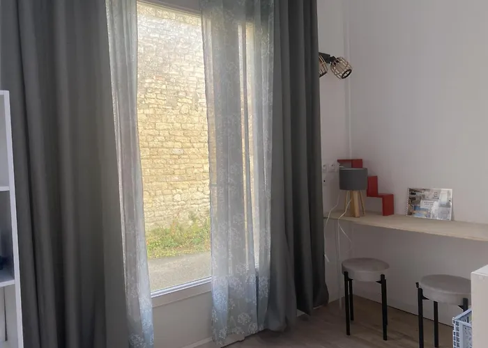 La Maison D'angelique - Coliving - Gare De 尼奥尔